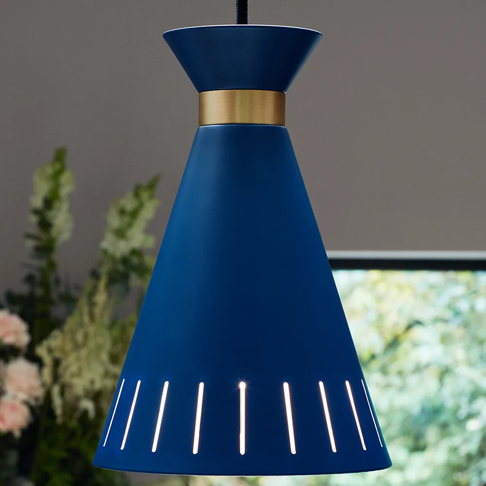 Cone pendel, warm white Warm Nordic