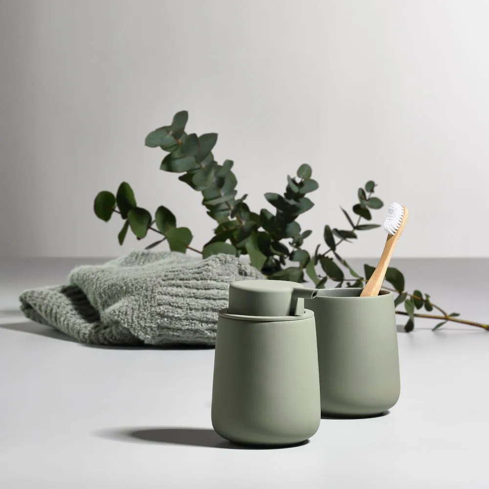 Nova One tandborsthållare, matcha green Zone Denmark