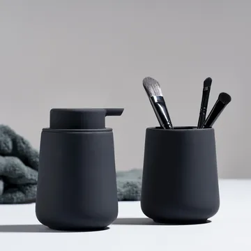 Nova One tandborsthållare - matcha green - Zone Denmark
